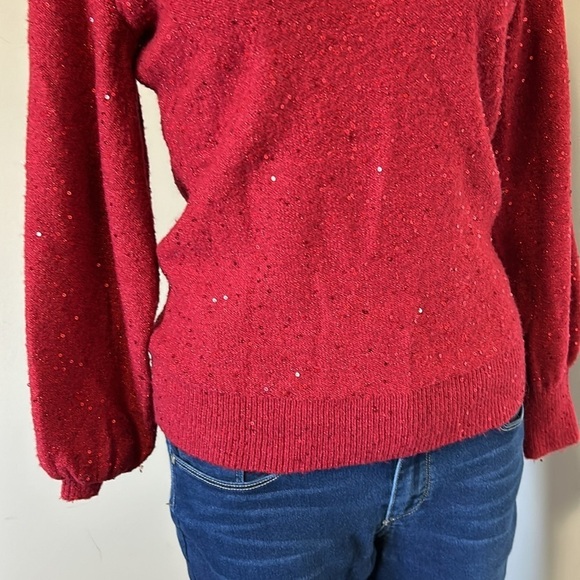 White House Black Market Sequin V-Neck Pullover Red Holiday Sz XS - Picture 3 of 10